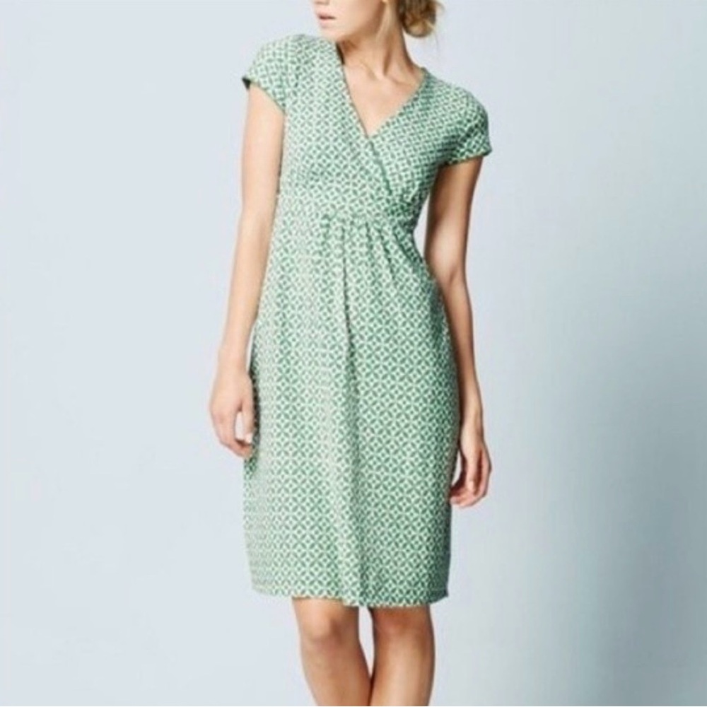 Boden cottagecore Euro, summer Mint Green Printed Wrap-Style Midi Dress size 8